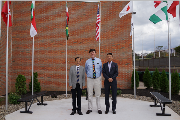 Mr. Wang Shu paid a visit to America
