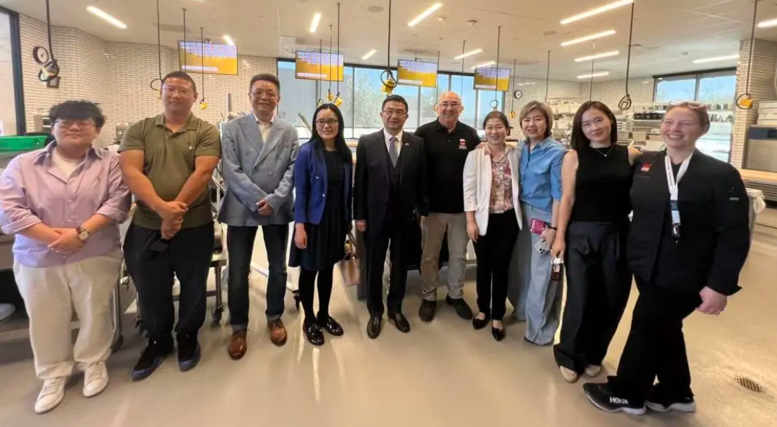 �ٻ�������������δ�� | ���½���ͬ�й�פ��ɼ��������Ļ�������һ�з�����������ѧԺ